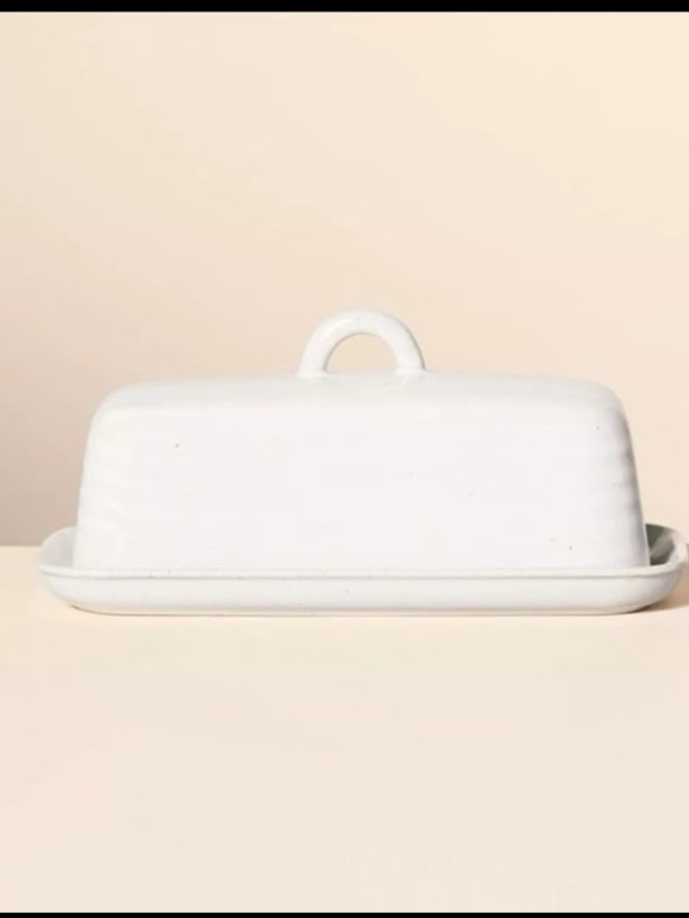 Hearth & Hand Magnolia Glazed
Stoneware Butter Dish Cream